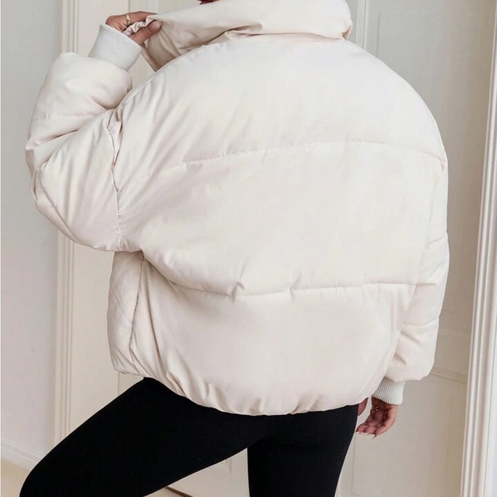 Shein Essnce Zip Up Drawstring Hem Puffer Coat. EUC. Color camel. Size Large. - Picture 9 of 11